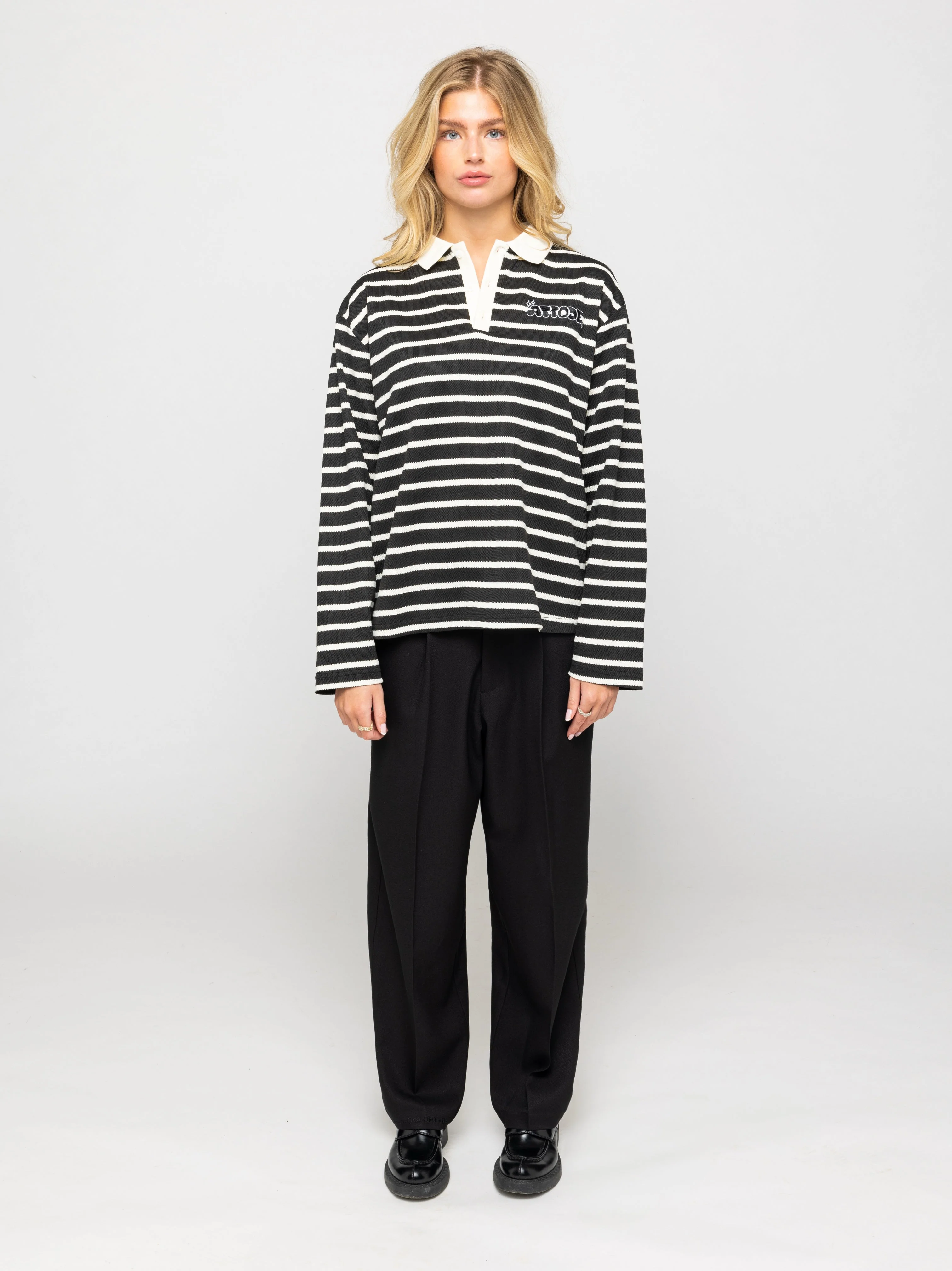 Wide Leg Pleated Suit Pants Black - Image 6