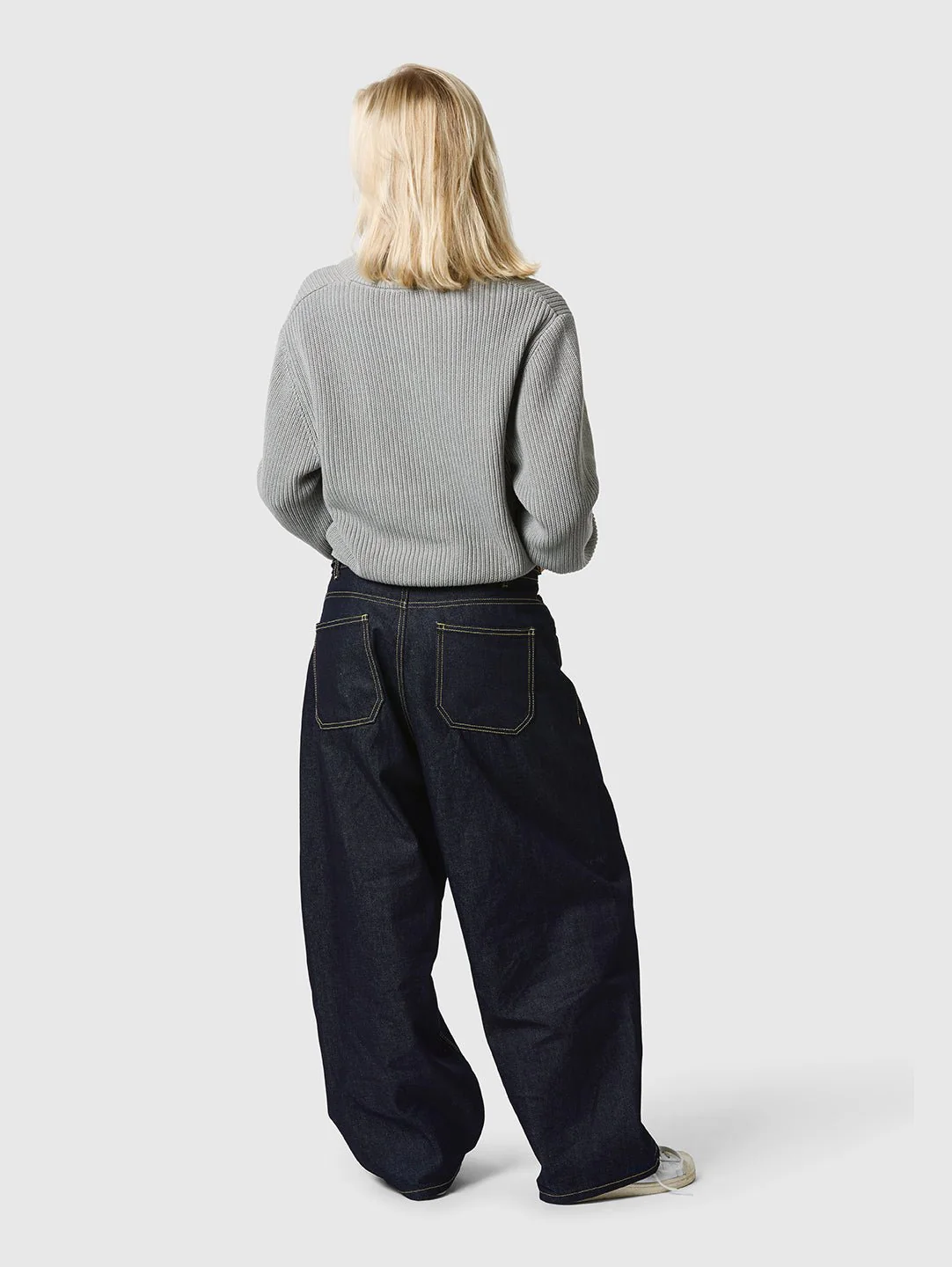 Zip Knit Grey - Image 7