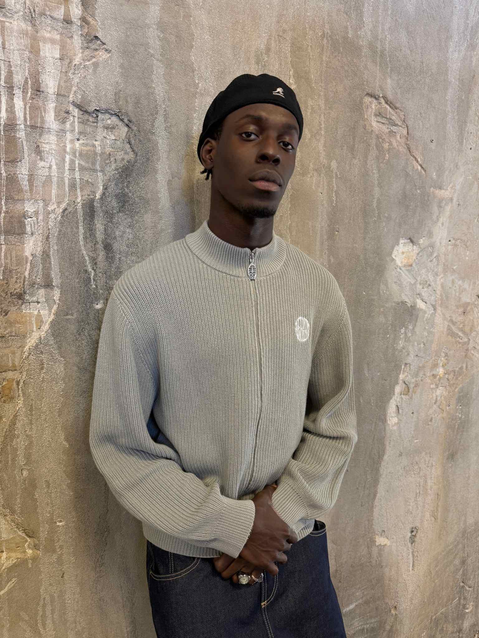 Zip Knit Grey - Image 8