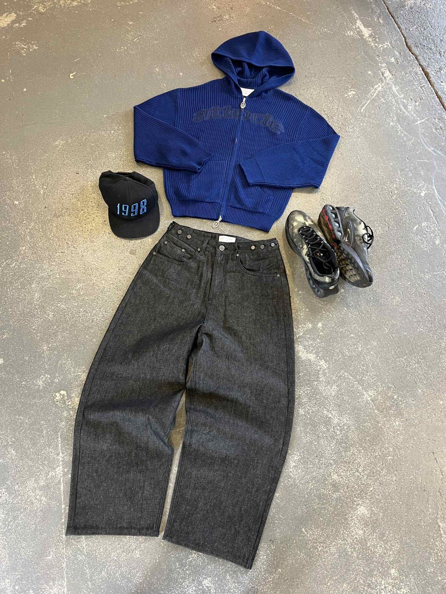 Zip Knit Hoodie Dark Blue - Image 5